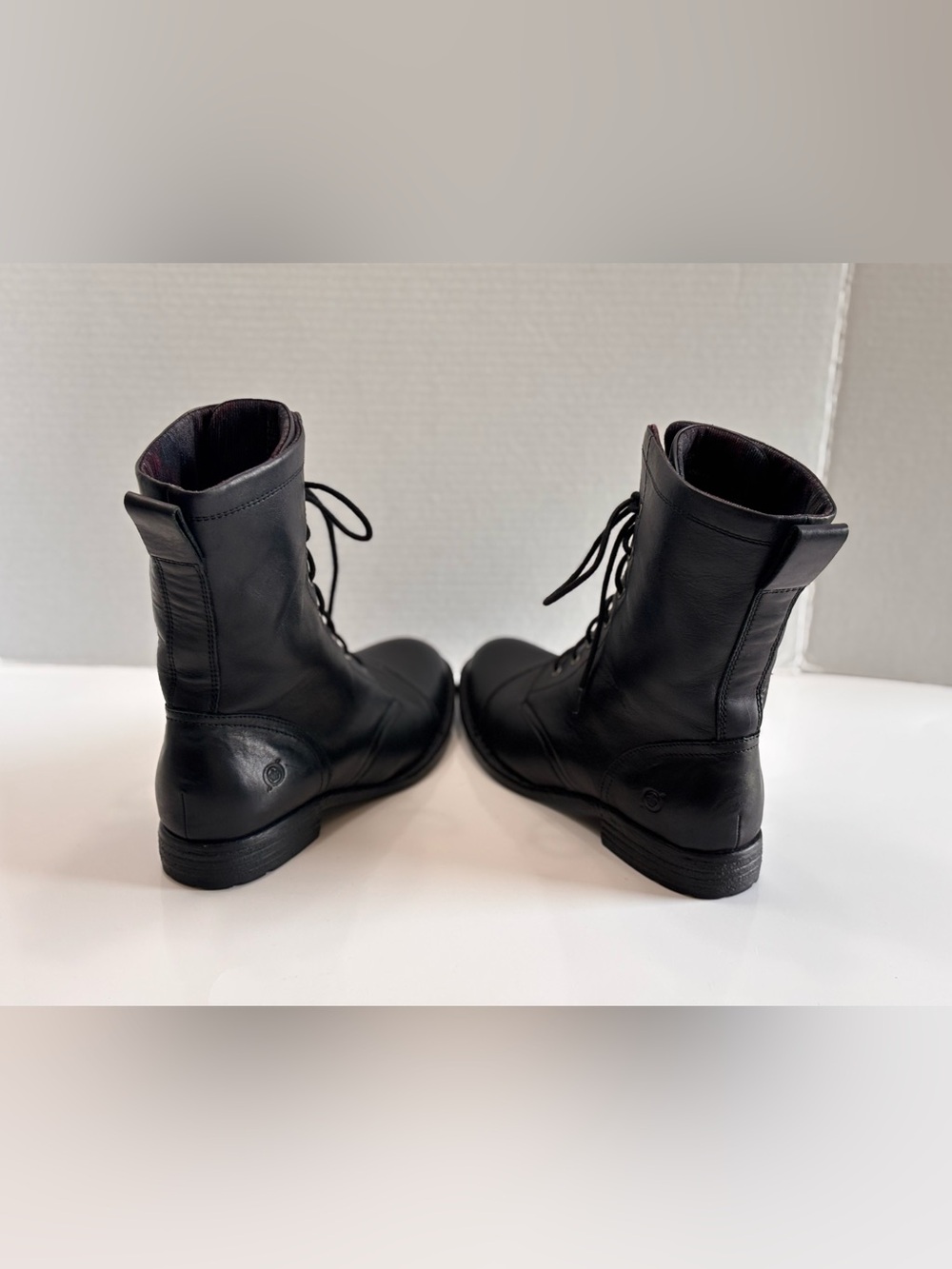 Born Neon Combat Boots Womans Size 8.5 M Black Leather Lace Up Comfort Round Toe - Picture 11 of 16